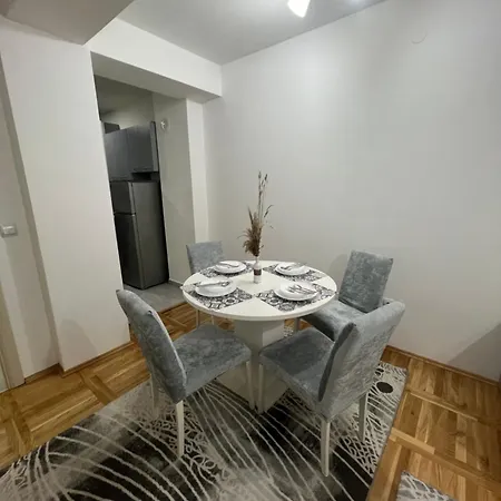 Appartement The Loft à Kumanovo Extérieur photo